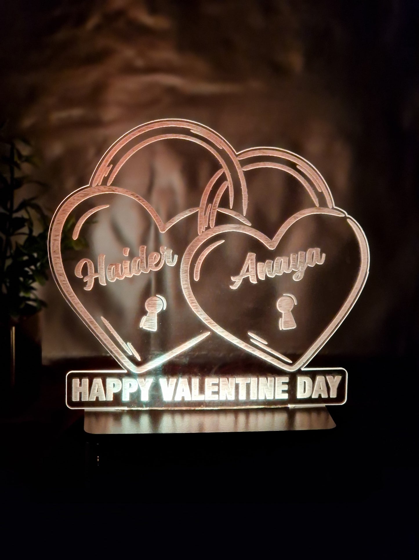 059-VALENTINE HEART LOCK CUSTOMIZED LAMP